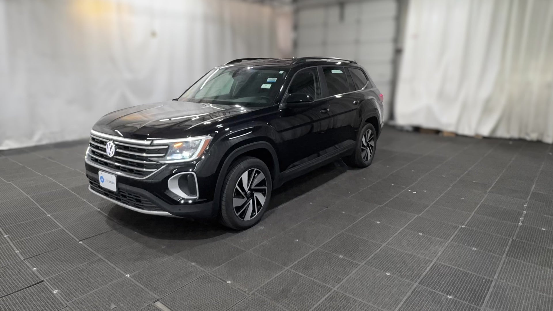 2026 Volkswagen Atlas vehicle photo