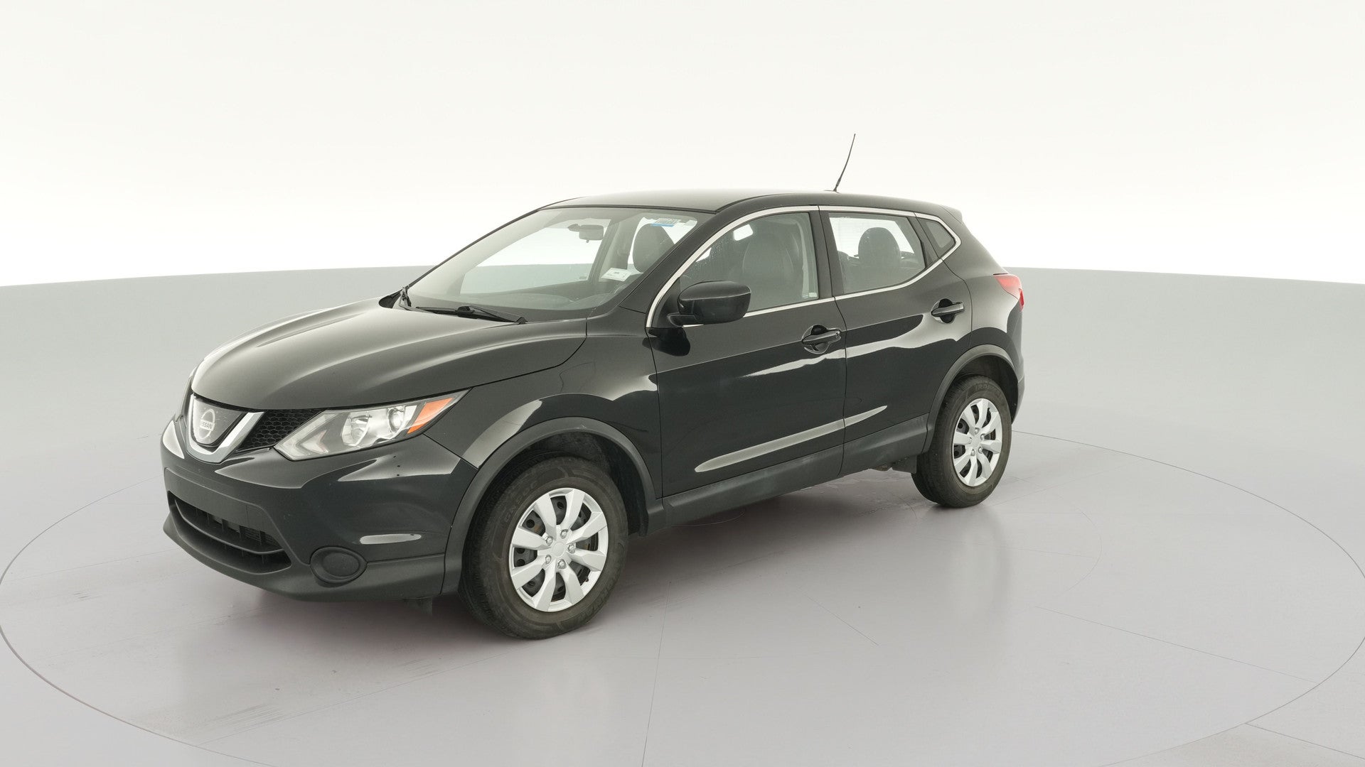 2019 Nissan Rogue Sport vehicle photo