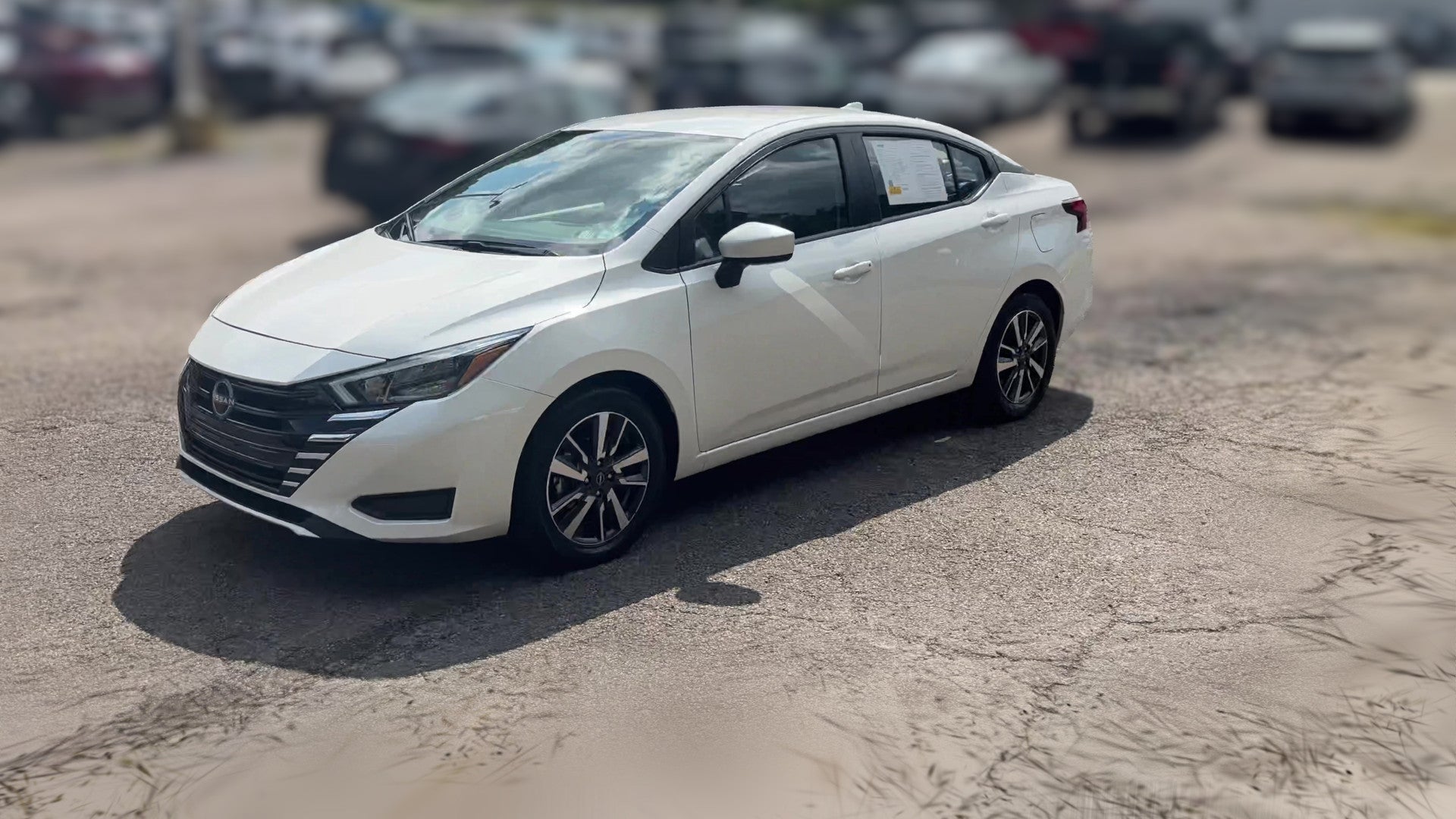 2025 Nissan Versa vehicle photo