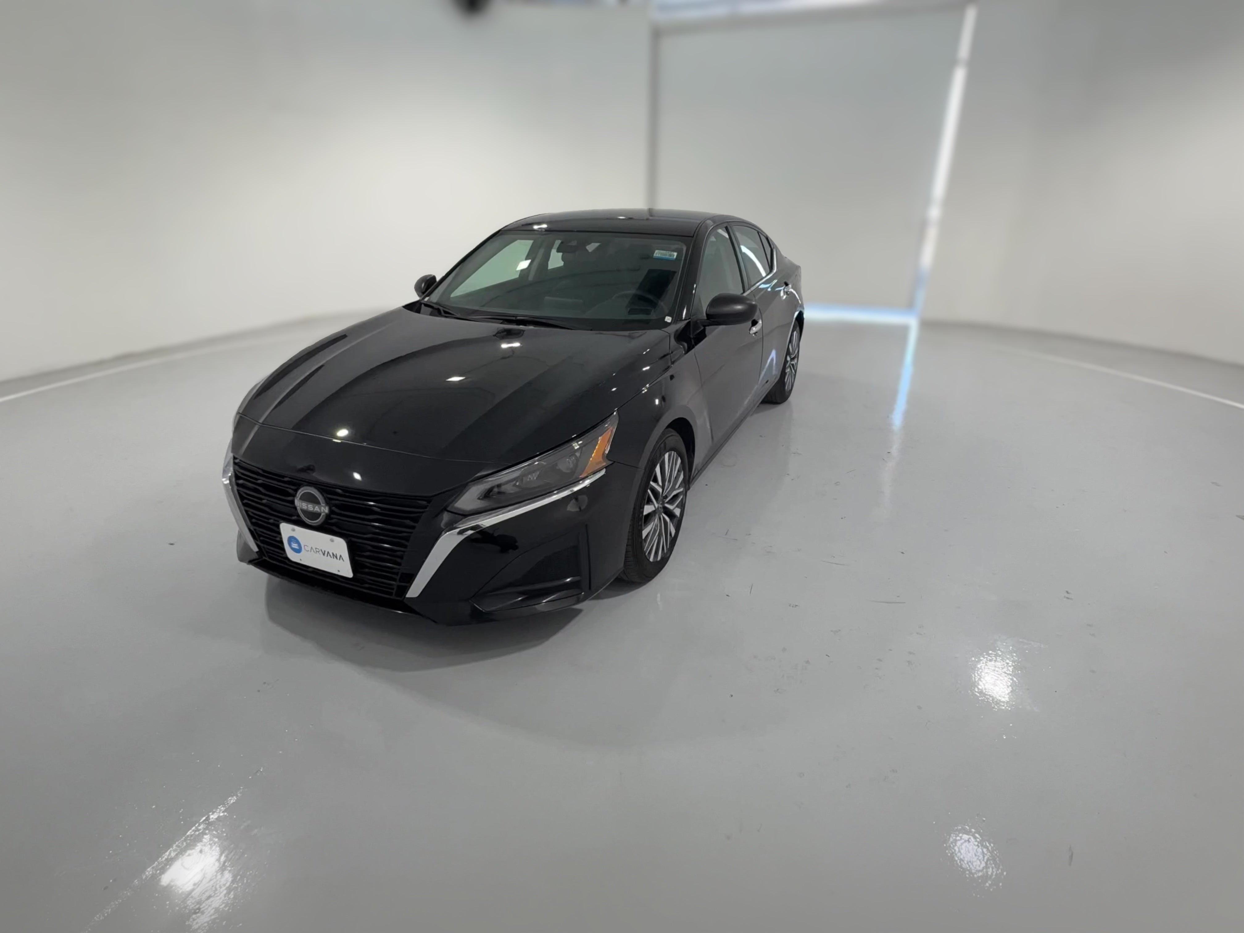 2025 Nissan Altima SV - Photo 22