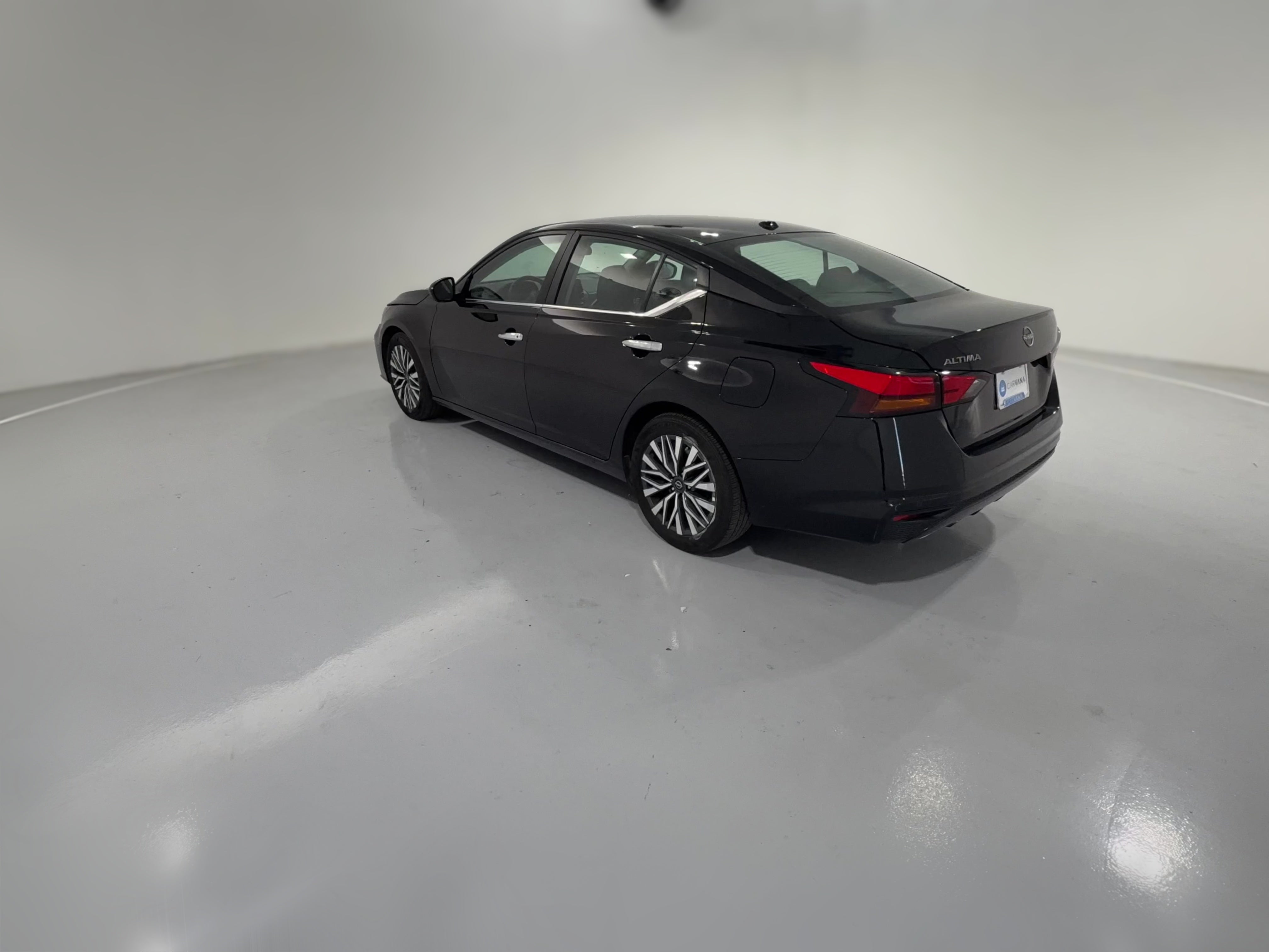 2025 Nissan Altima SV - Photo 27