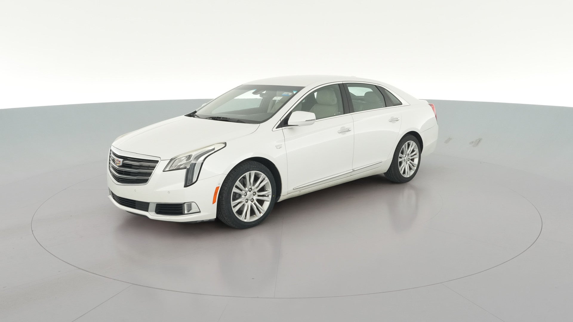 2018 Cadillac XTS vehicle photo