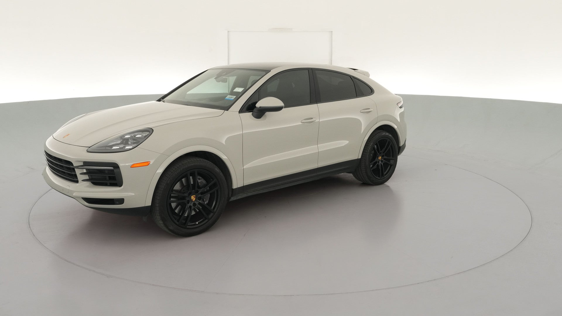2021 Porsche Cayenne Coupe vehicle photo