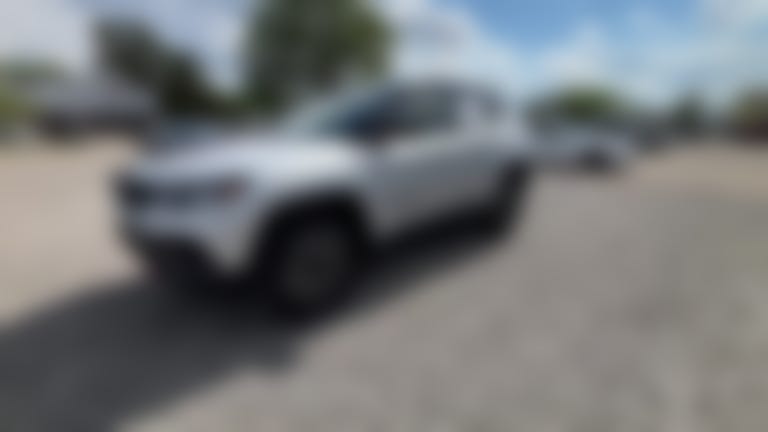 2025 Jeep Compass vehicle photo