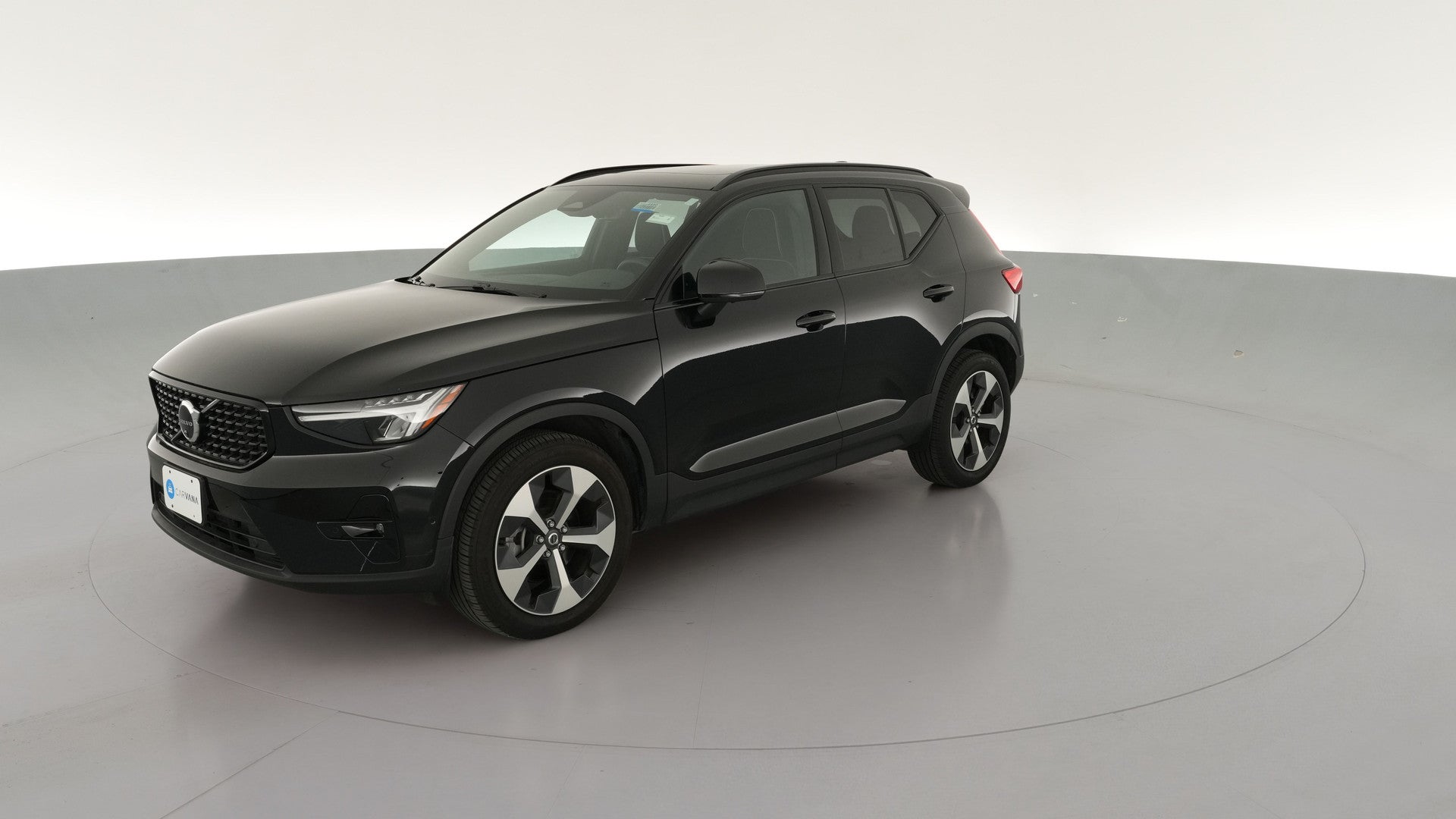 2025 Volvo XC40 vehicle photo