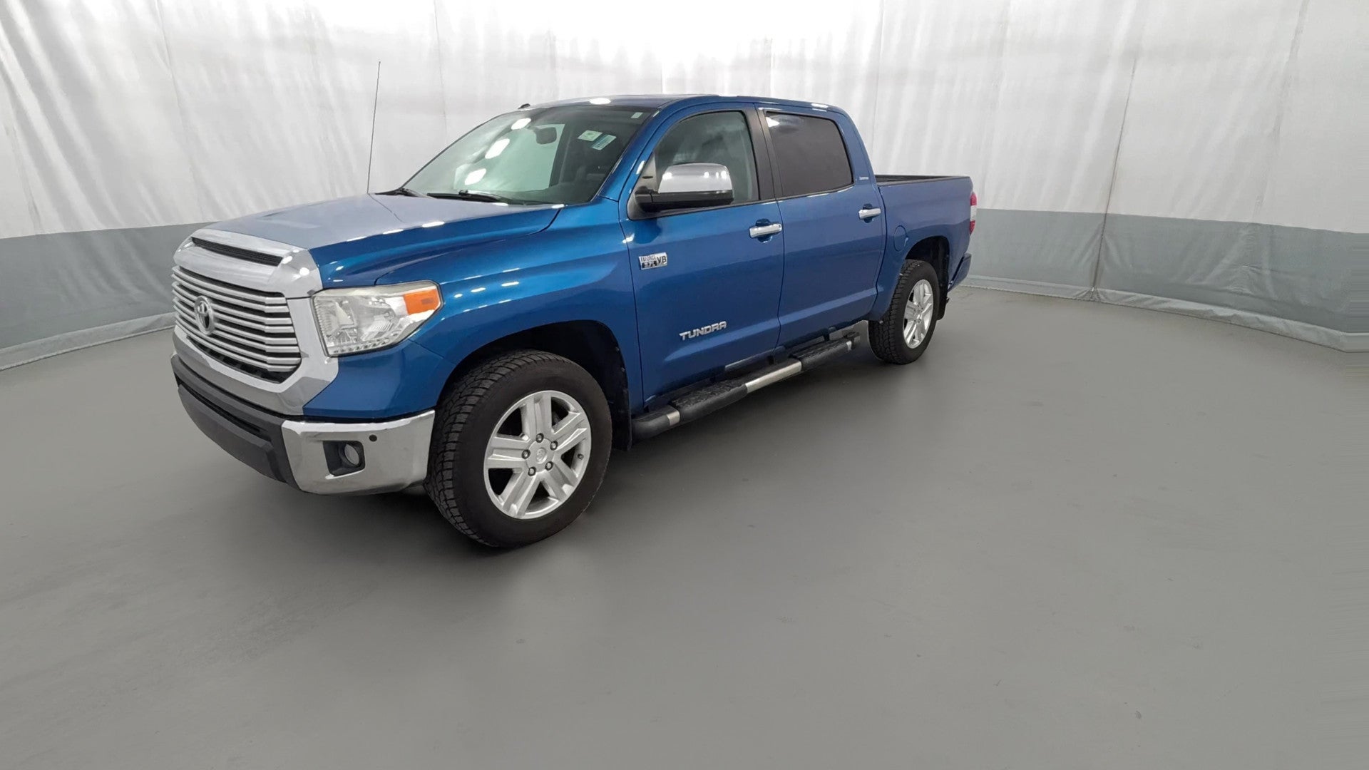 2017 Toyota Tundra CrewMax vehicle photo