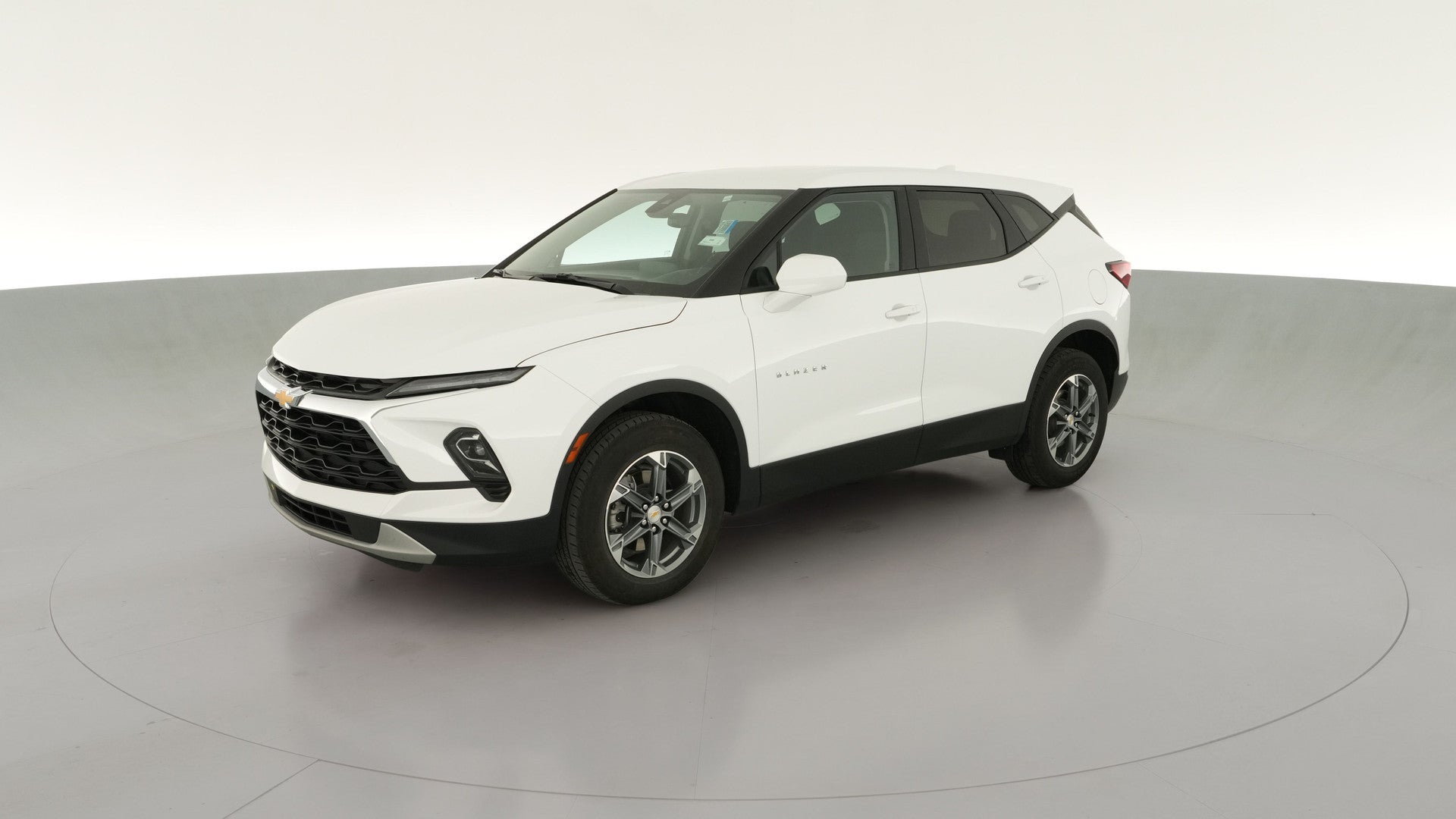 2025 Chevrolet Blazer vehicle photo