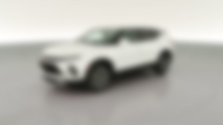 2025 Chevrolet Blazer vehicle photo