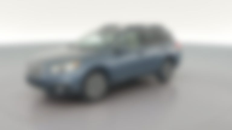 2015 Subaru Outback vehicle photo