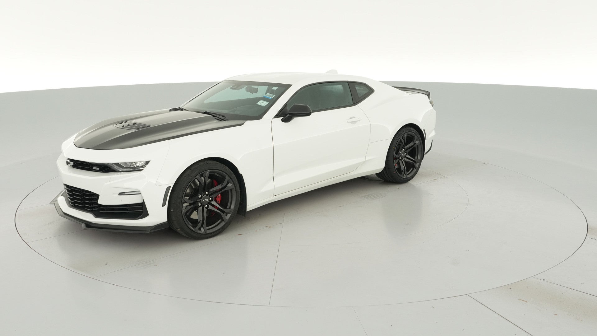 2021 Chevrolet Camaro vehicle photo