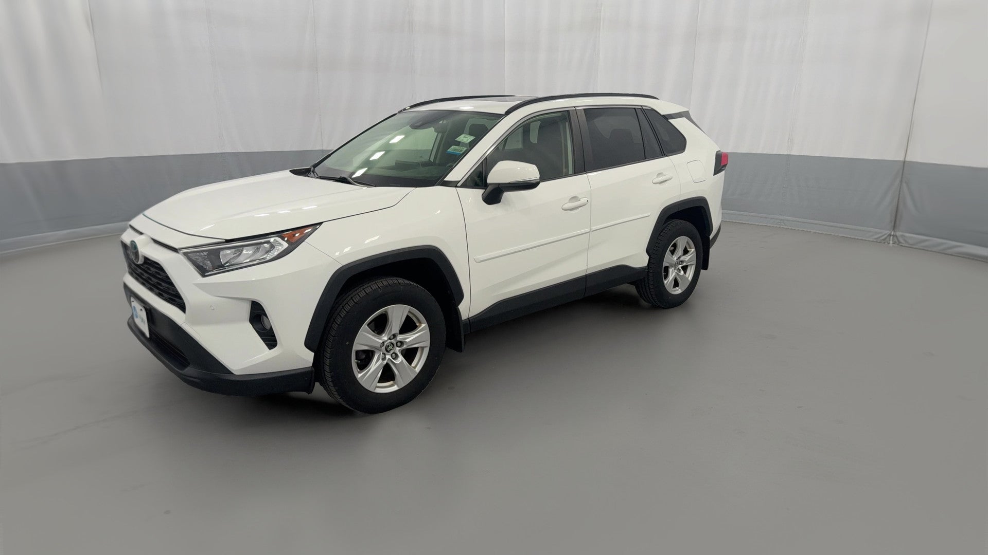 2019 Toyota RAV4 vehicle photo