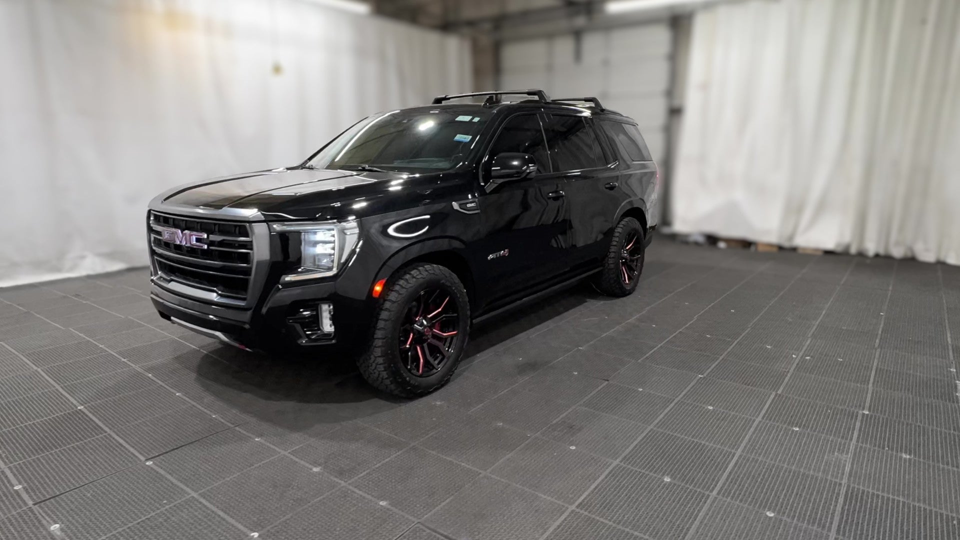 2021 GMC Yukon vehicle photo