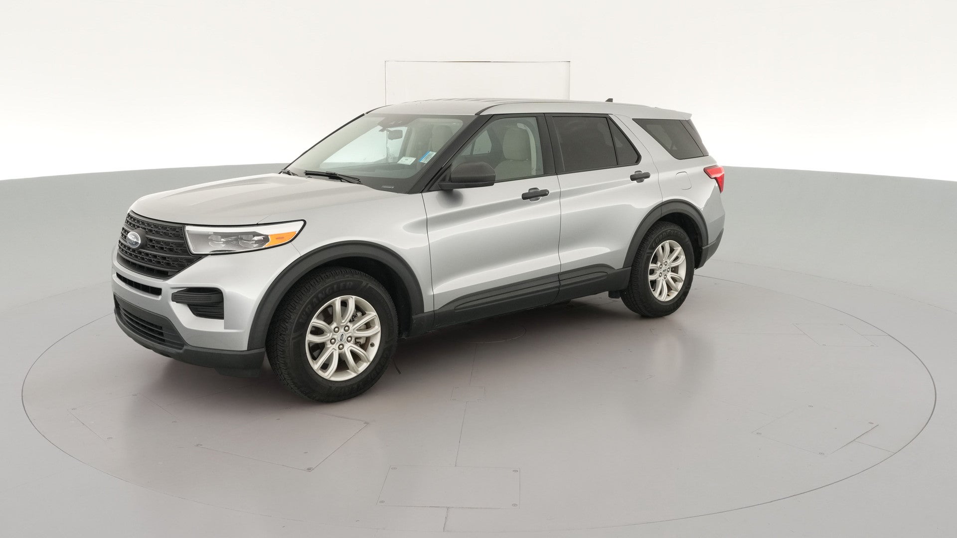 2021 Ford Explorer vehicle photo