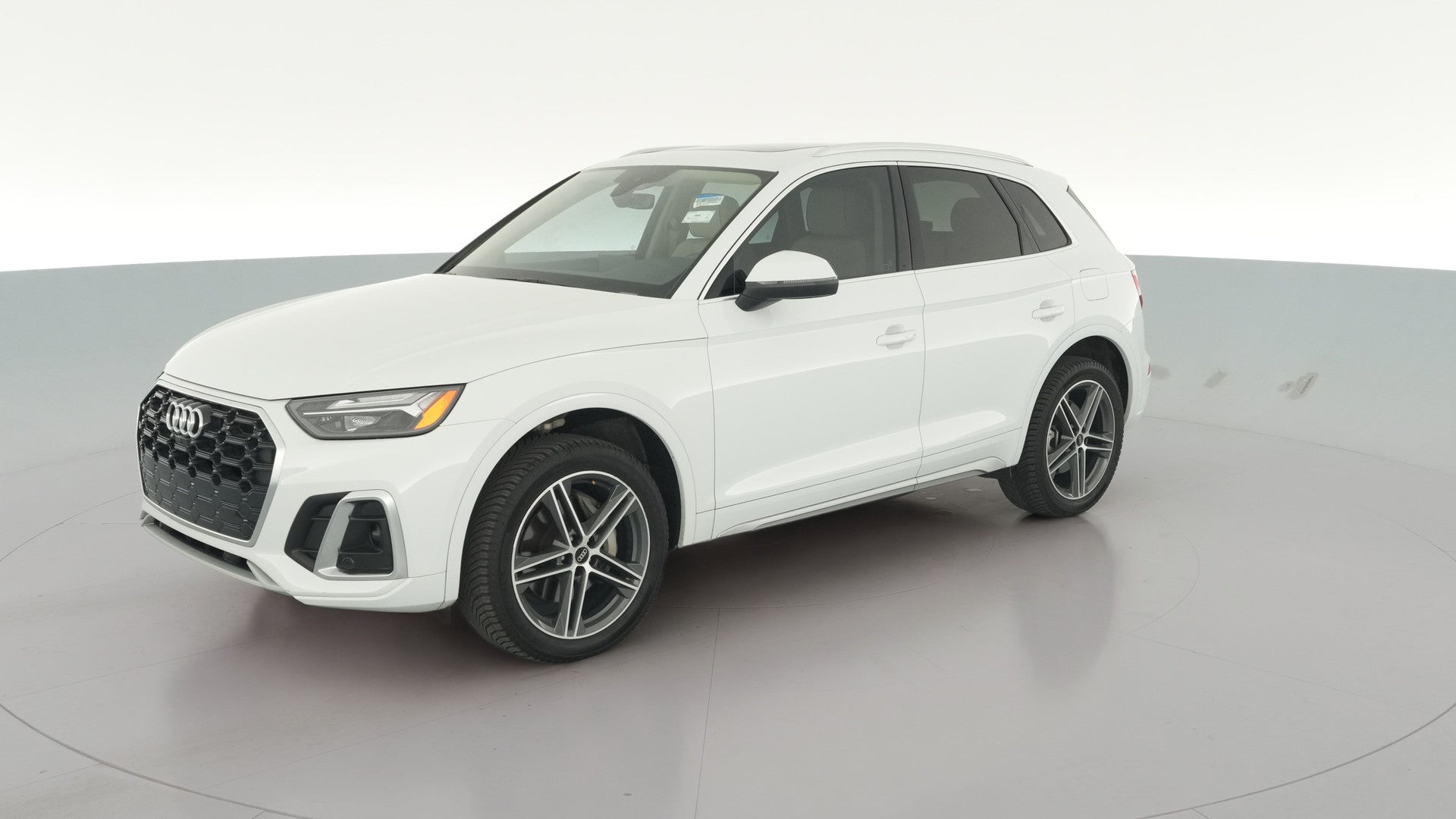 2024 Audi Q5 vehicle photo