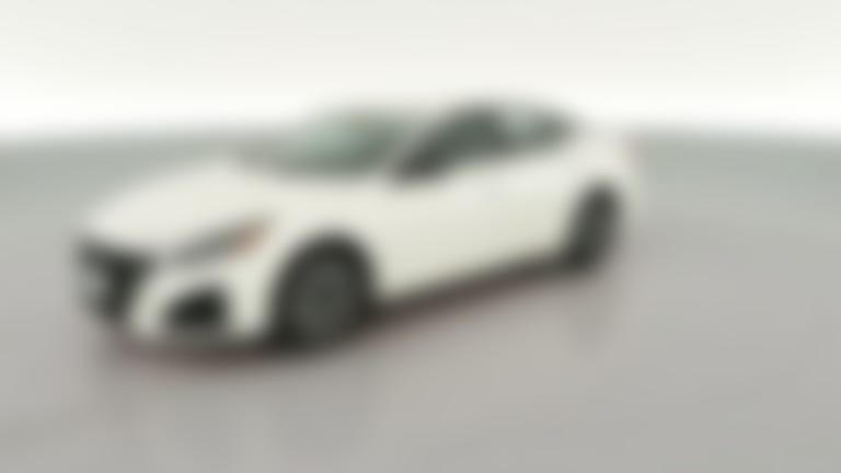 2025 Nissan Altima vehicle photo