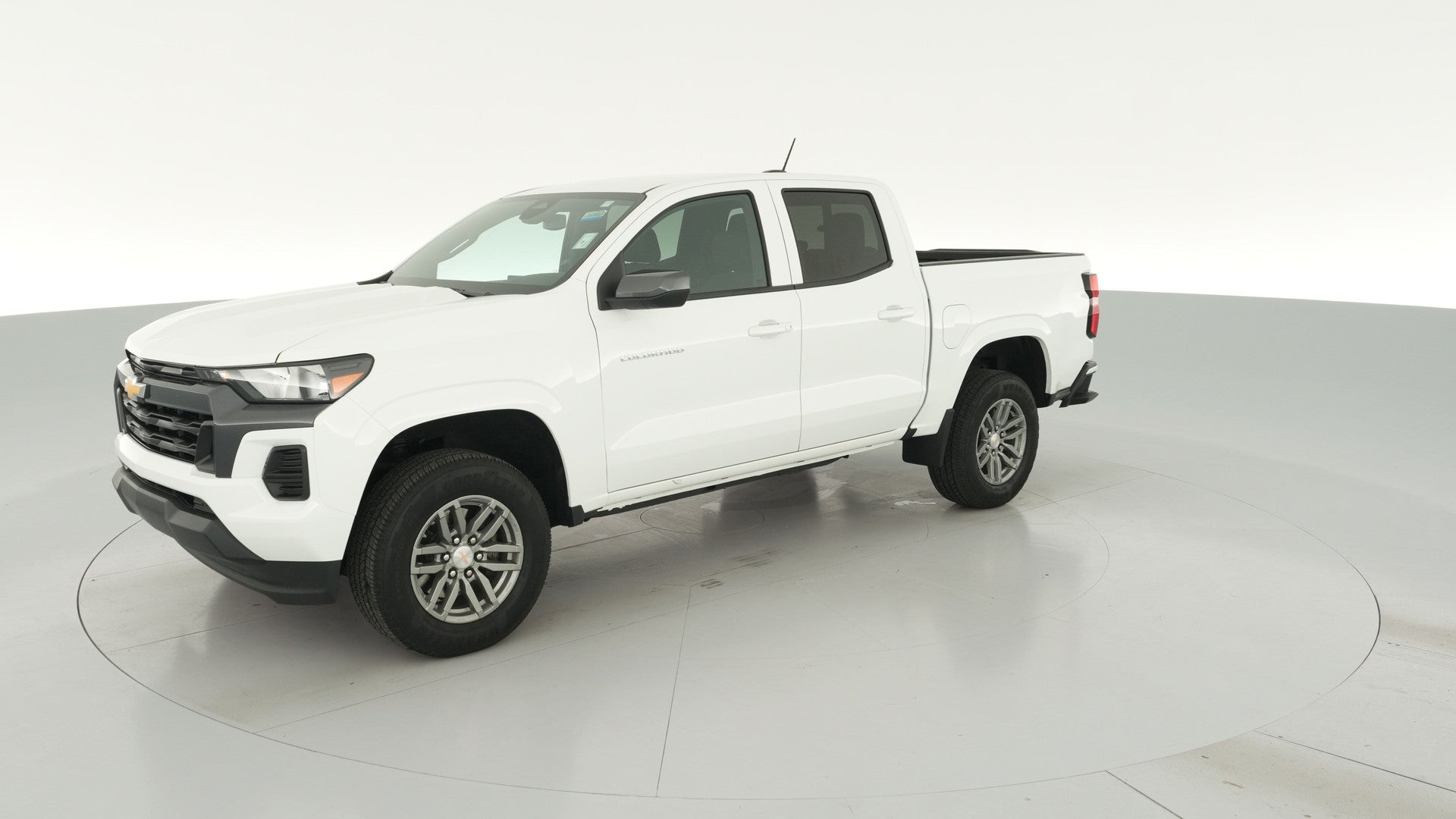 2025 Chevrolet Colorado Crew Cab vehicle photo