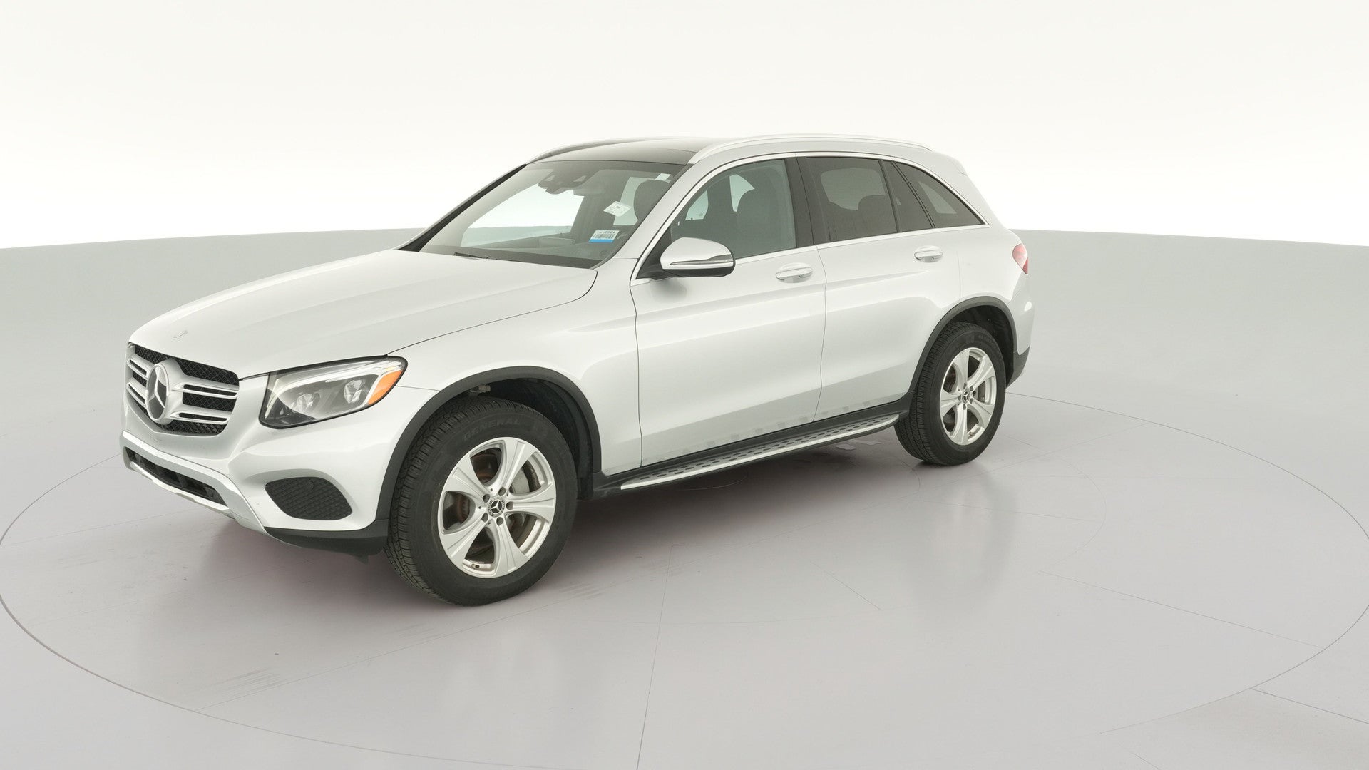 2017 Mercedes-Benz GLC vehicle photo