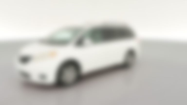 2013 Toyota Sienna vehicle photo