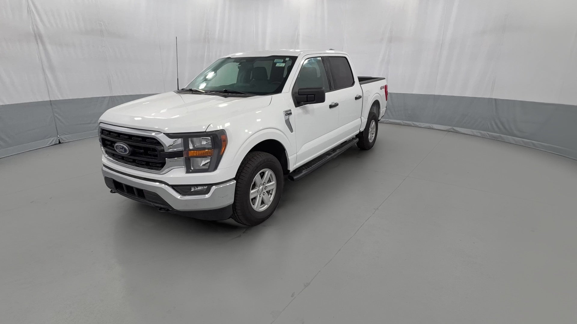 2023 Ford F150 SuperCrew Cab vehicle photo