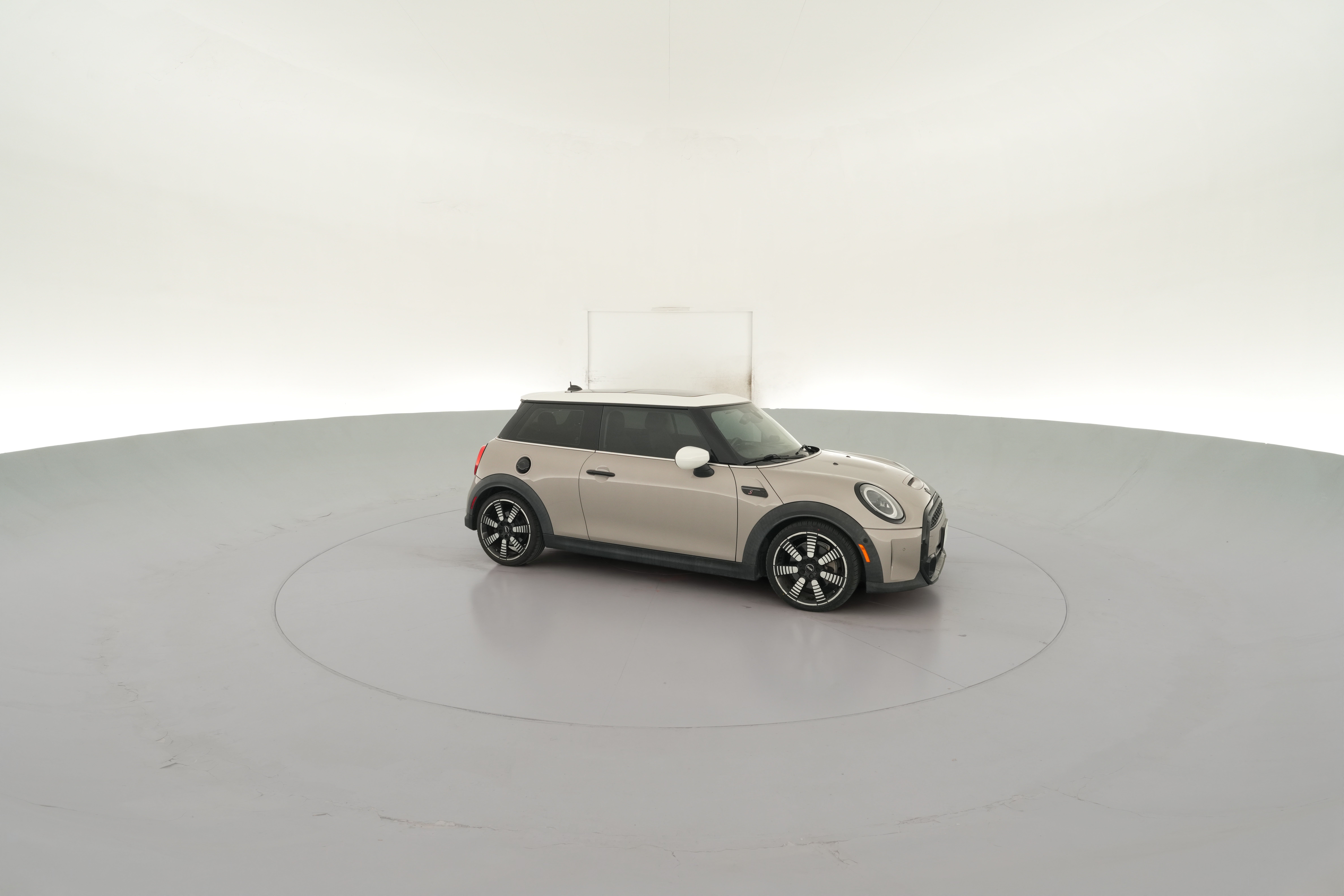 2022 MINI Hardtop 2 Door S - Photo 35