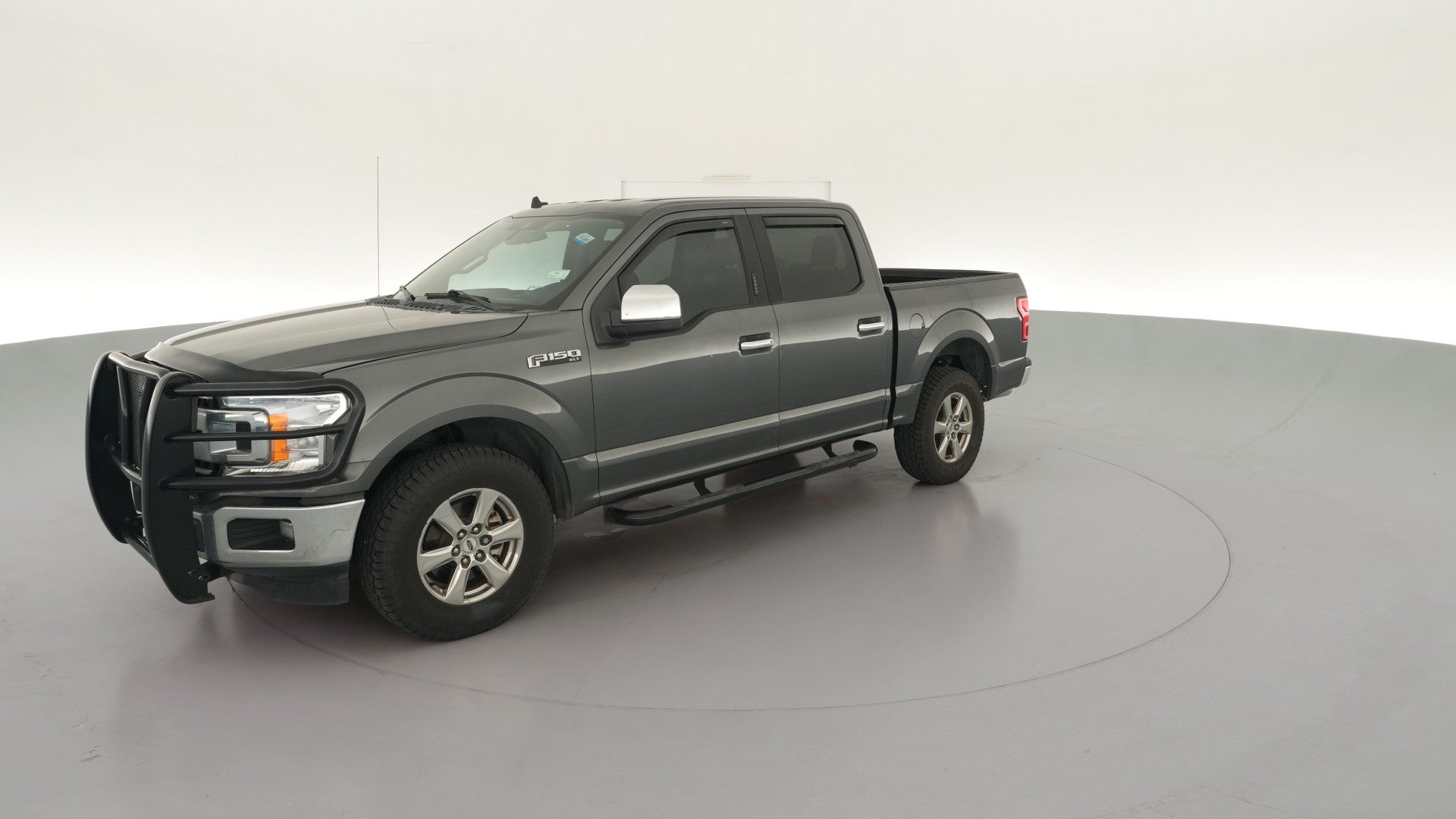 2020 Ford F150 SuperCrew Cab vehicle photo