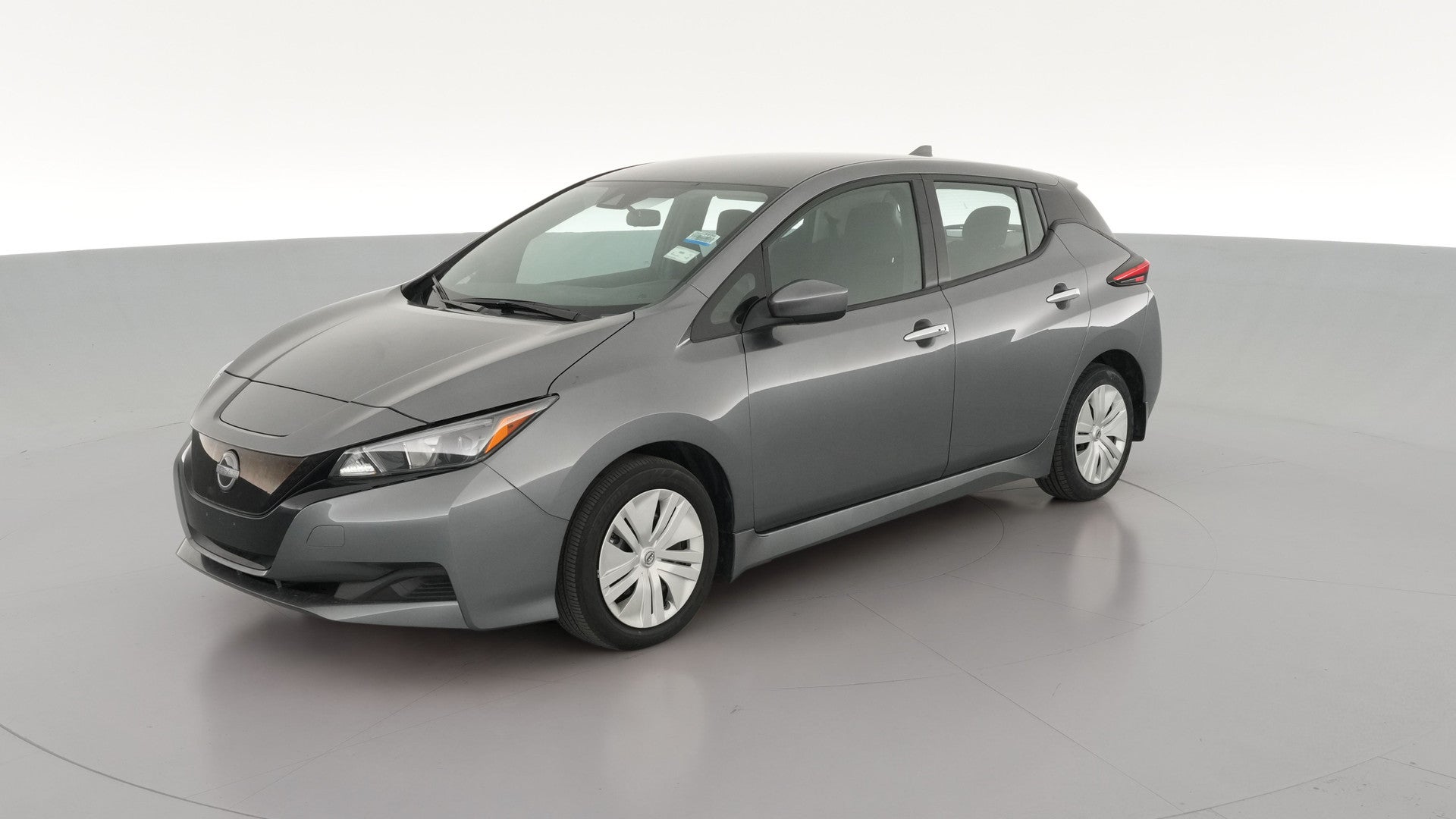 2025 Nissan LEAF vehicle photo
