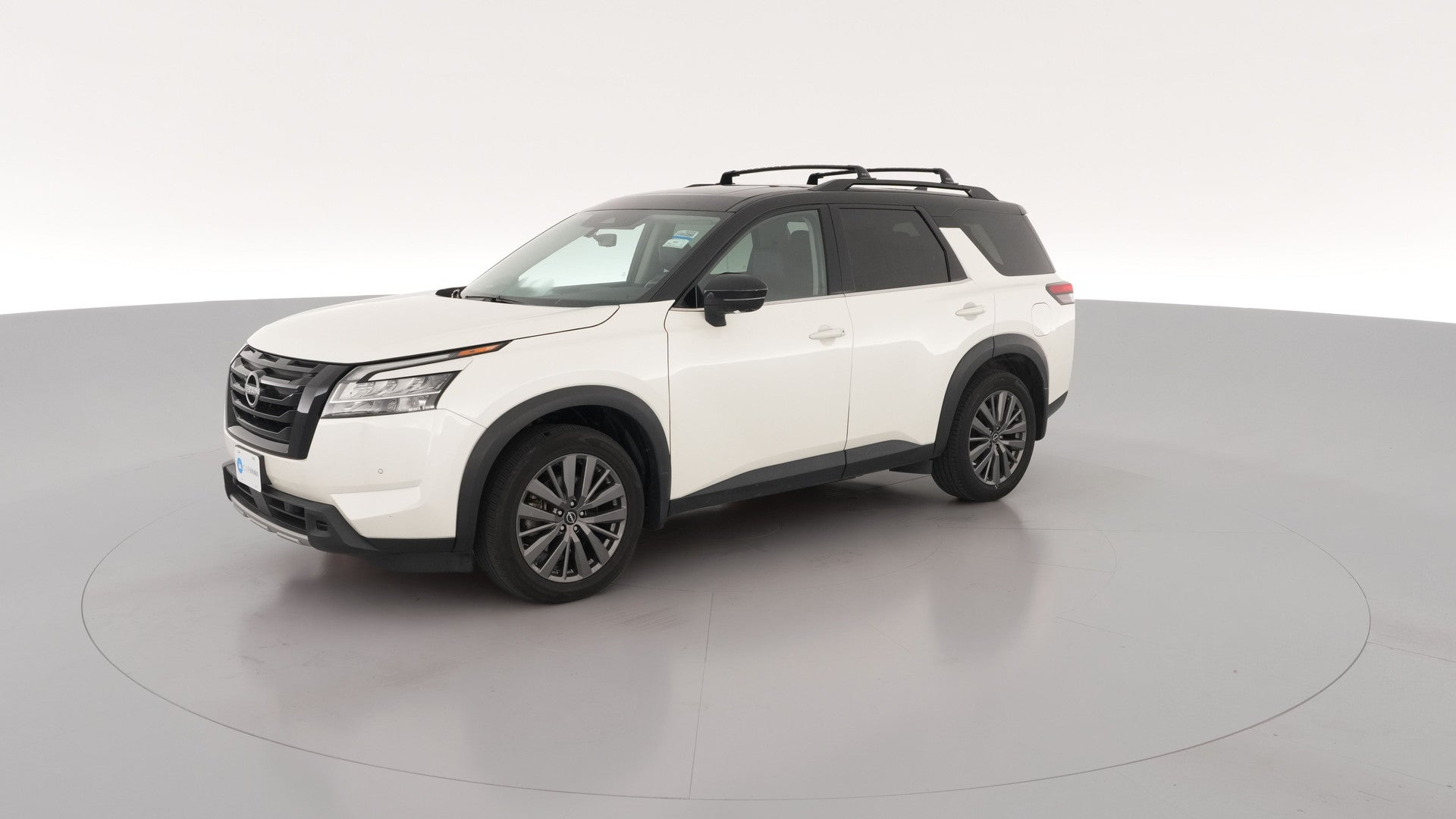 2024 Nissan Pathfinder vehicle photo
