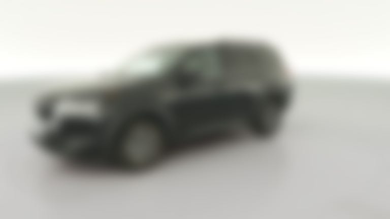 2025 Nissan Pathfinder vehicle photo