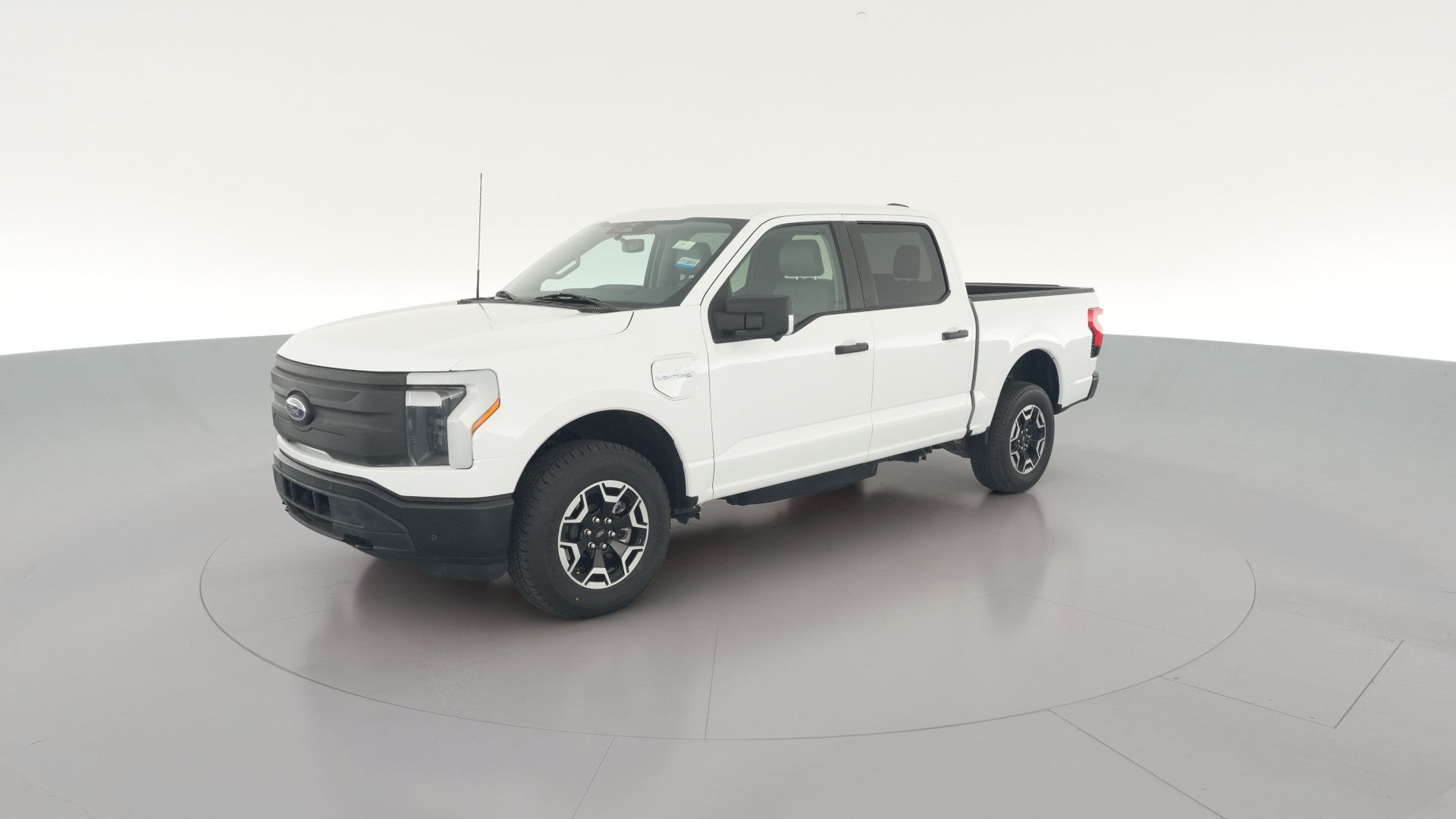 2023 Ford F150 Lightning vehicle photo