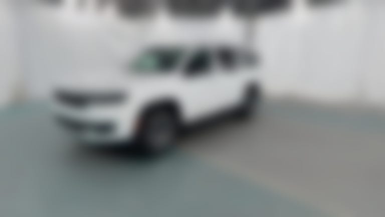 2023 Jeep Wagoneer L vehicle photo