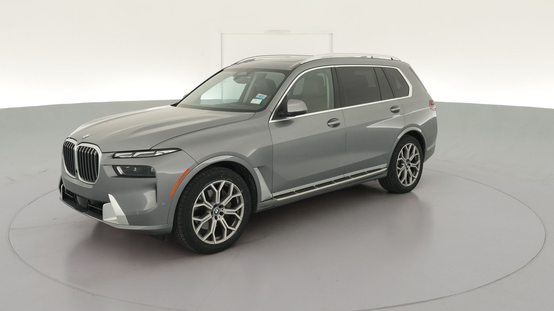 2025 BMW X7 vehicle photo