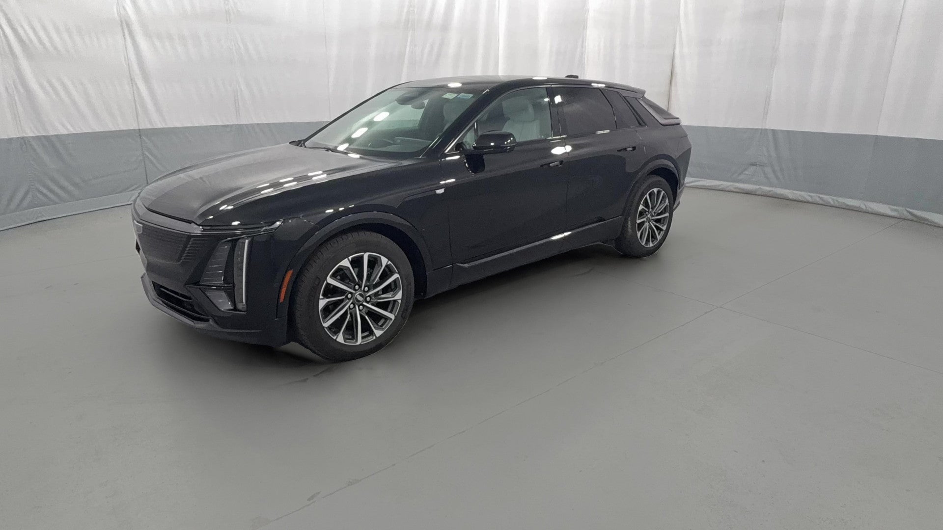 2024 Cadillac LYRIQ vehicle photo