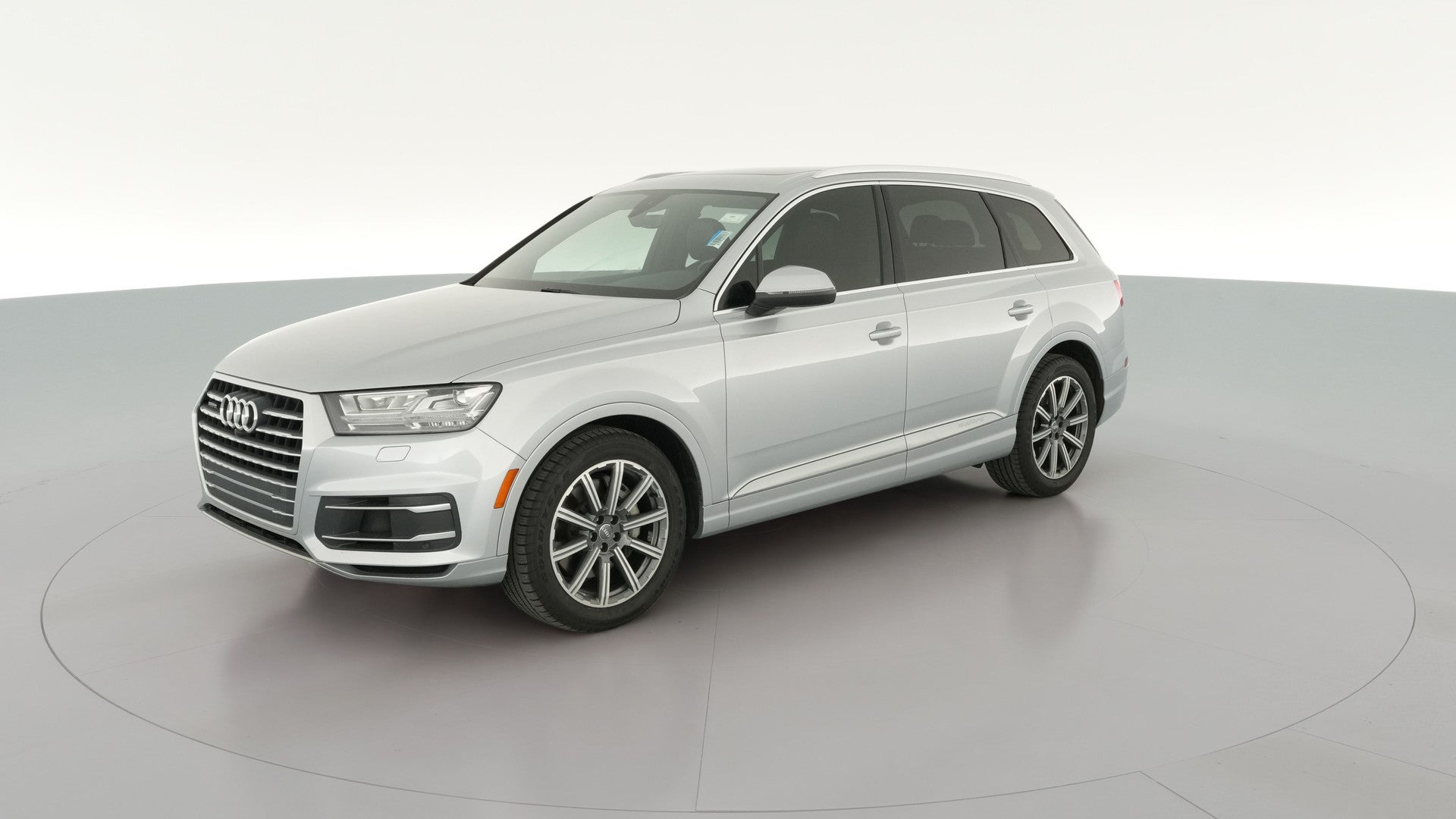 2019 Audi Q7 vehicle photo
