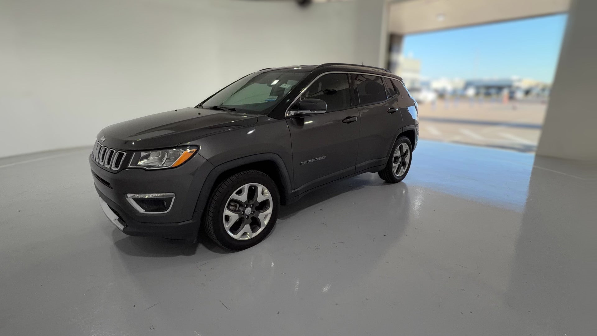 2020 Jeep Compass vehicle photo