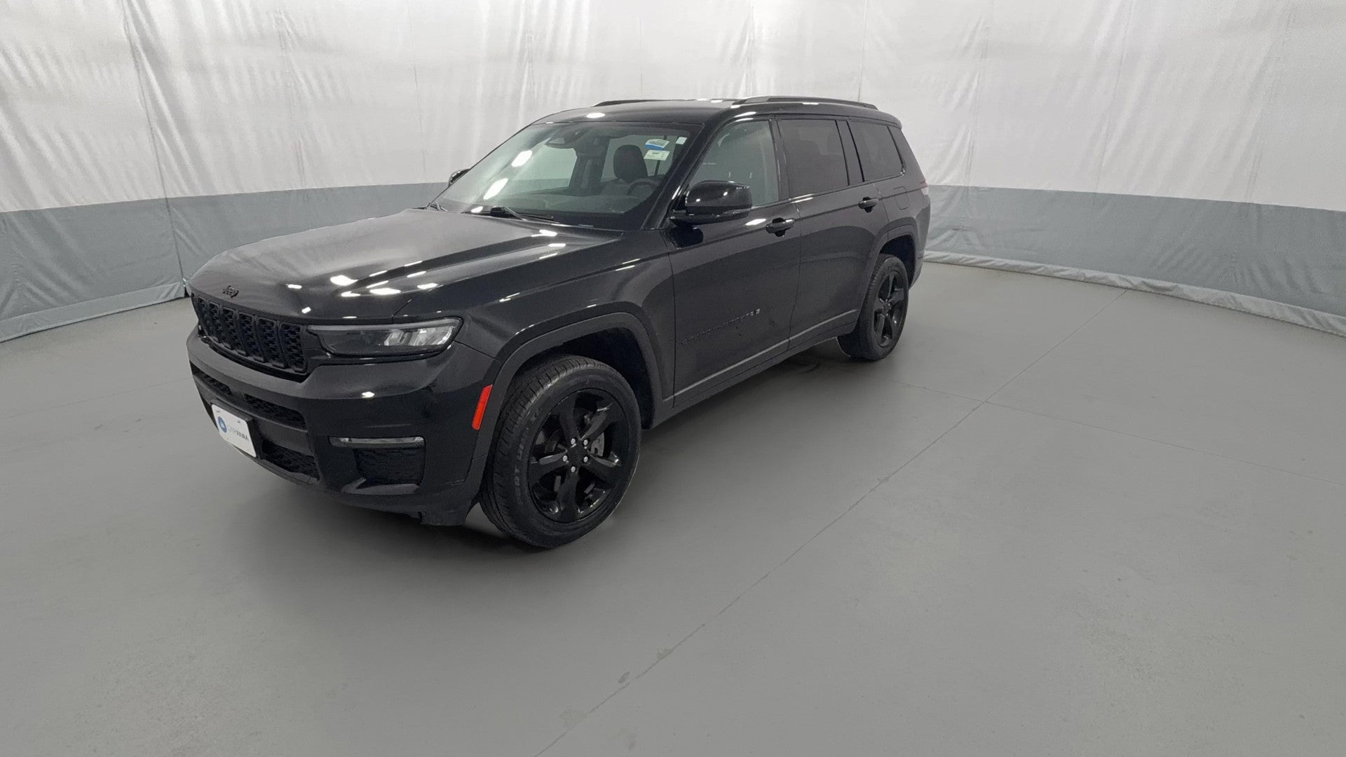 2023 Jeep Grand Cherokee L vehicle photo