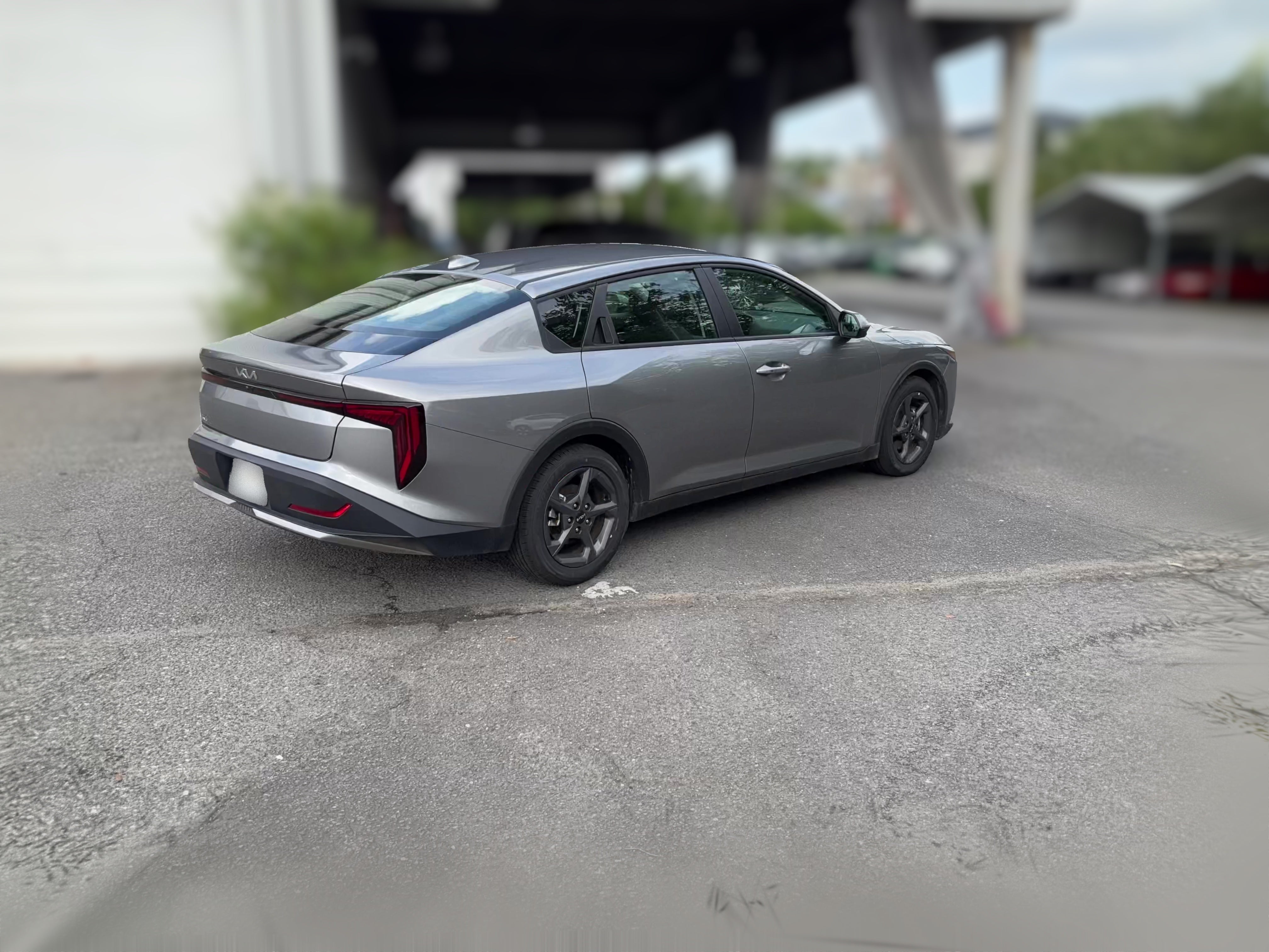 2025 Kia K4 LXS - Photo 28