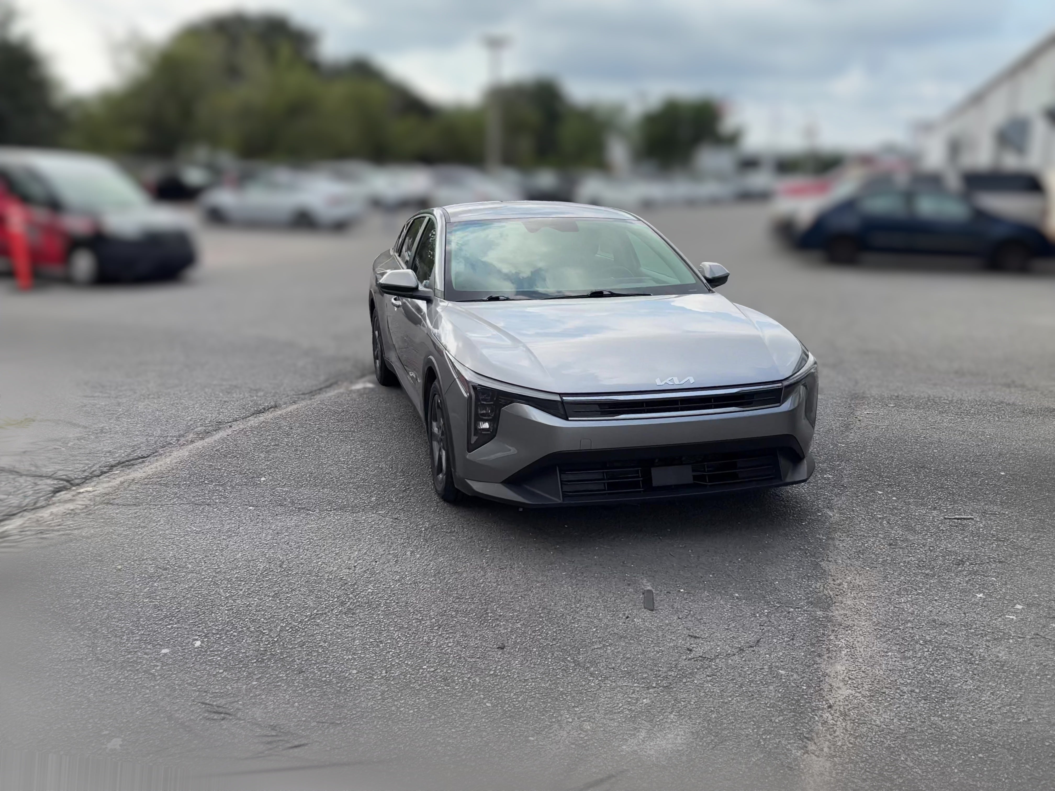 2025 Kia K4 LXS - Photo 33