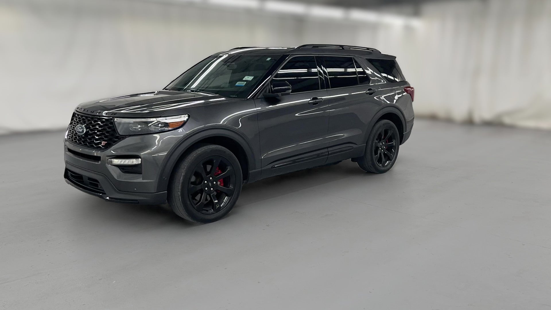 2020 Ford Explorer vehicle photo