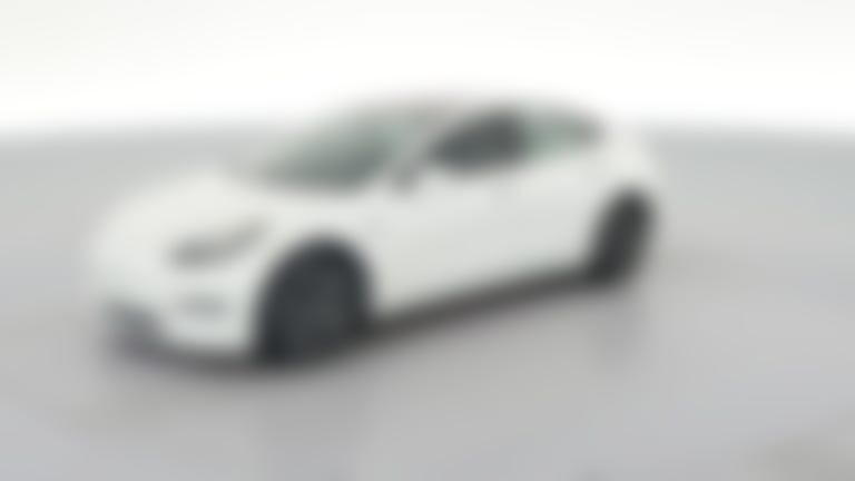 2018 Tesla Model 3 vehicle photo