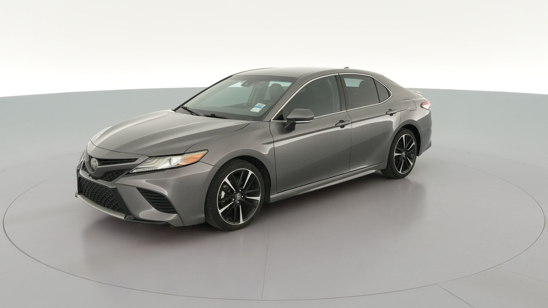 2019 Toyota Camry vehicle photo