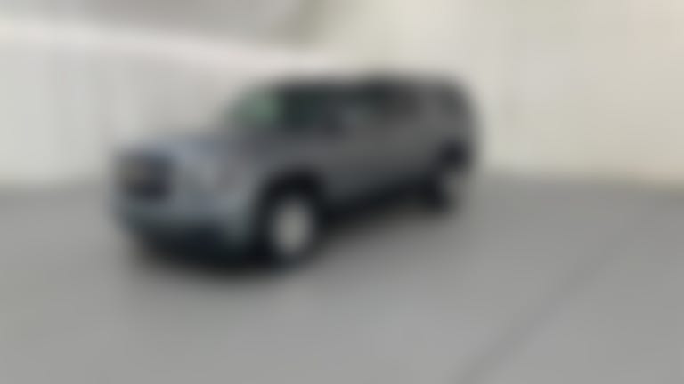 2018 Chevrolet Suburban vehicle photo