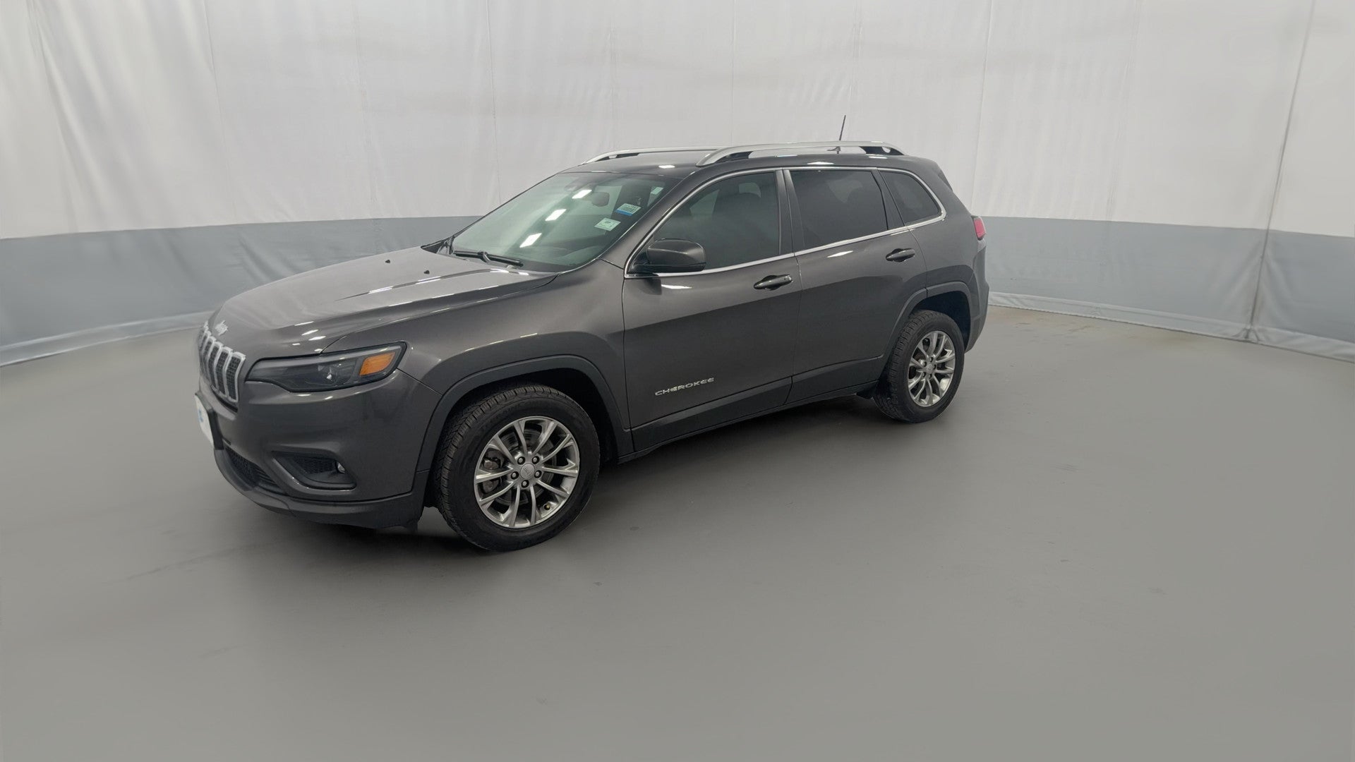 2021 Jeep Cherokee vehicle photo