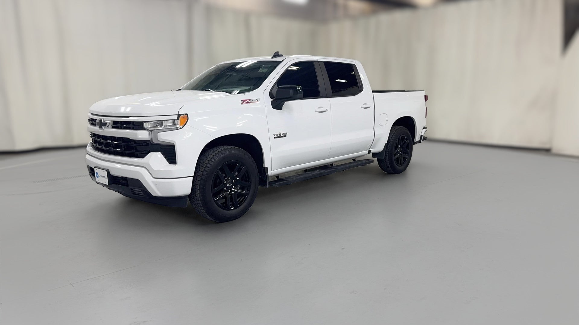 2024 Chevrolet Silverado 1500 Crew Cab vehicle photo