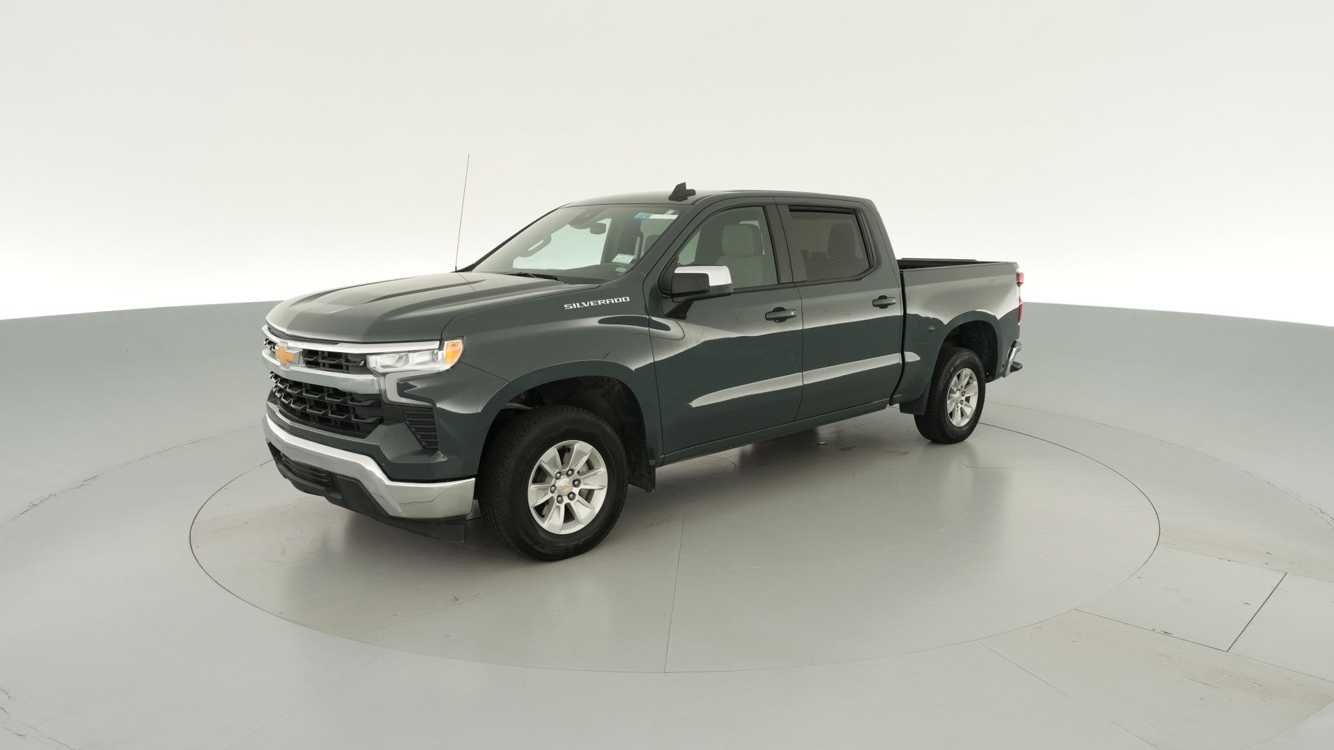 2025 Chevrolet Silverado 1500 Crew Cab vehicle photo