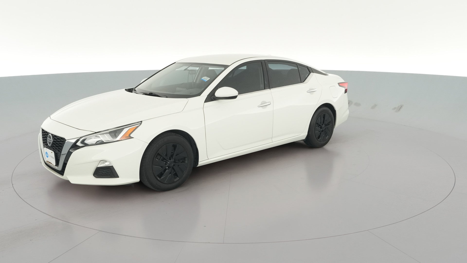2020 Nissan Altima vehicle photo