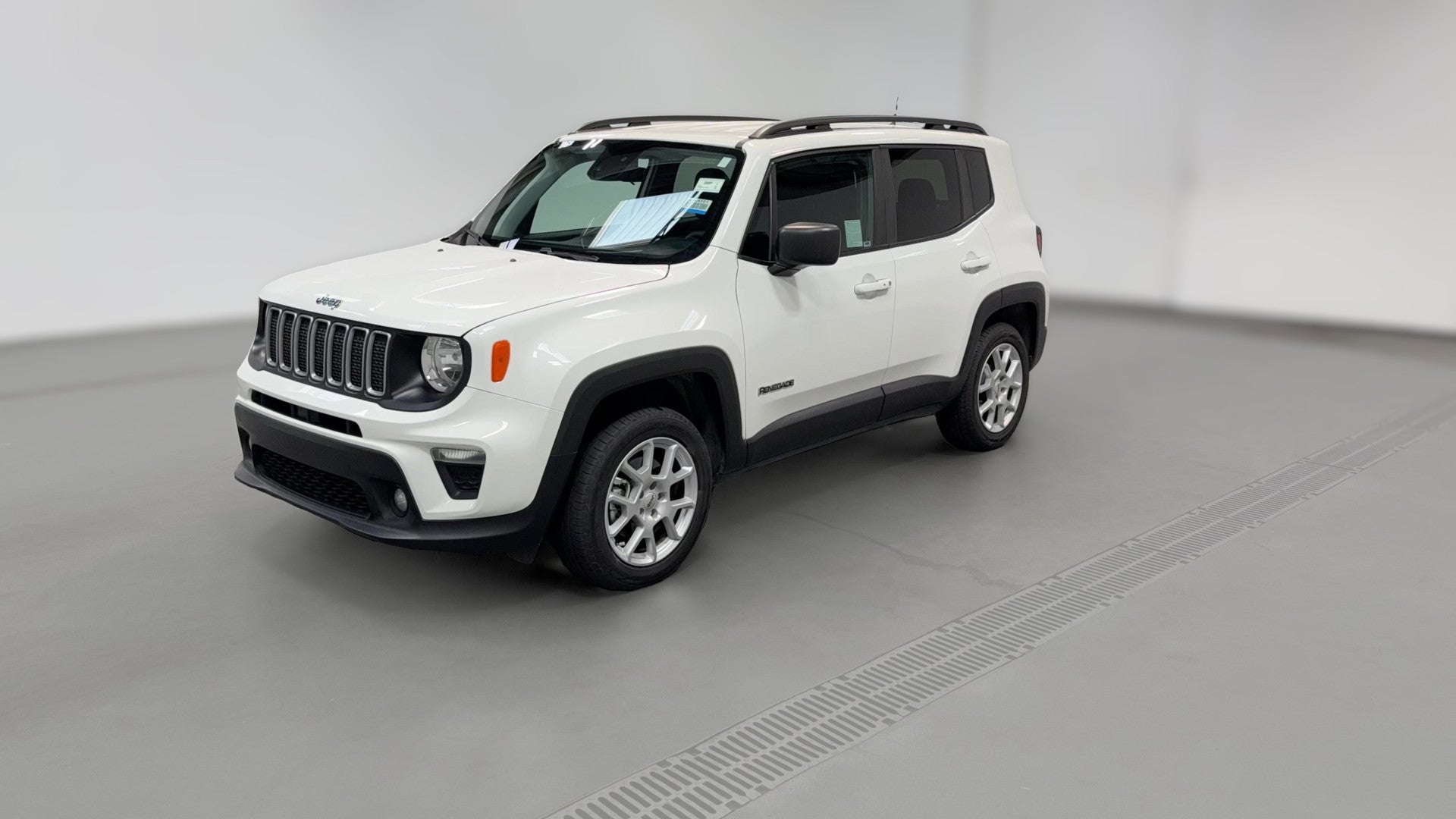2022 Jeep Renegade vehicle photo