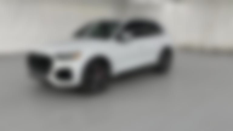 2024 Audi Q5 vehicle photo