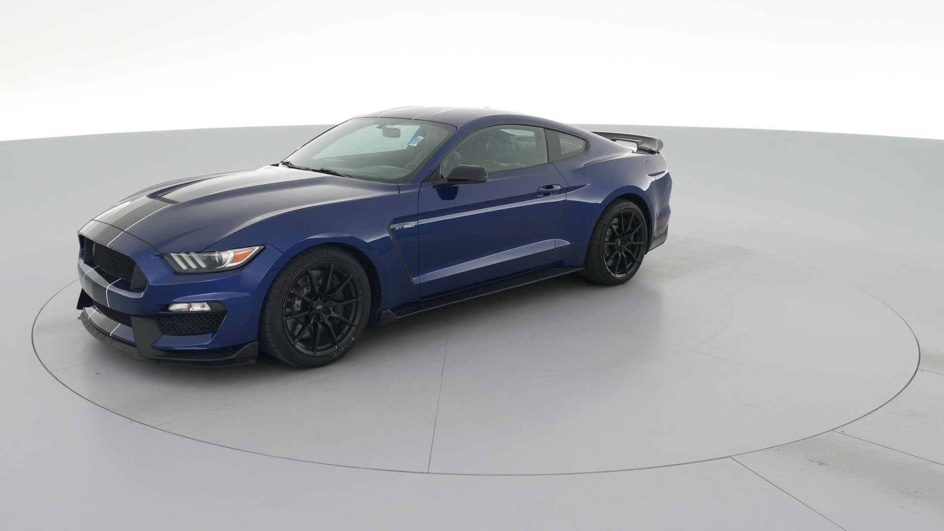 2016 Ford Mustang vehicle photo