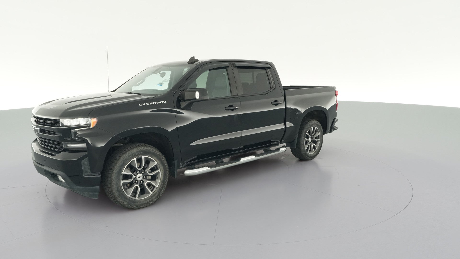 2020 Chevrolet Silverado 1500 Crew Cab vehicle photo