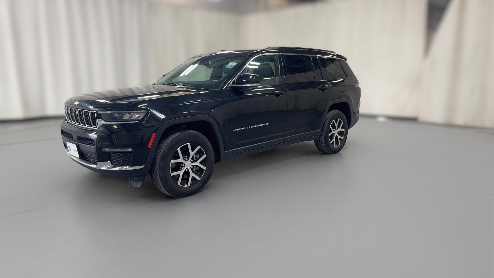 2024 Jeep Grand Cherokee L vehicle photo